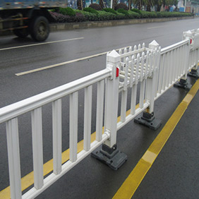 3.PVC道路護(hù)欄-3