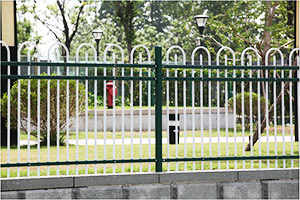 4.鋅鋼護欄